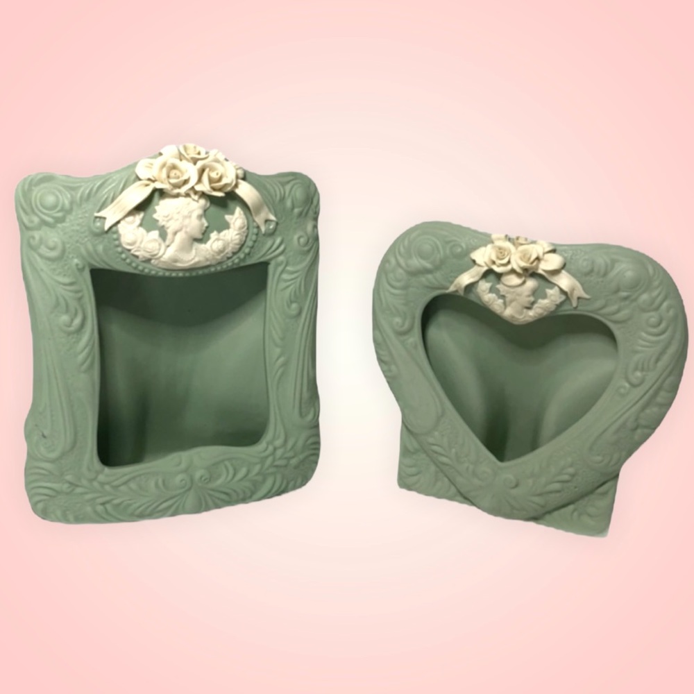 Set of 2 Ornate Ceramic Picture Frames
